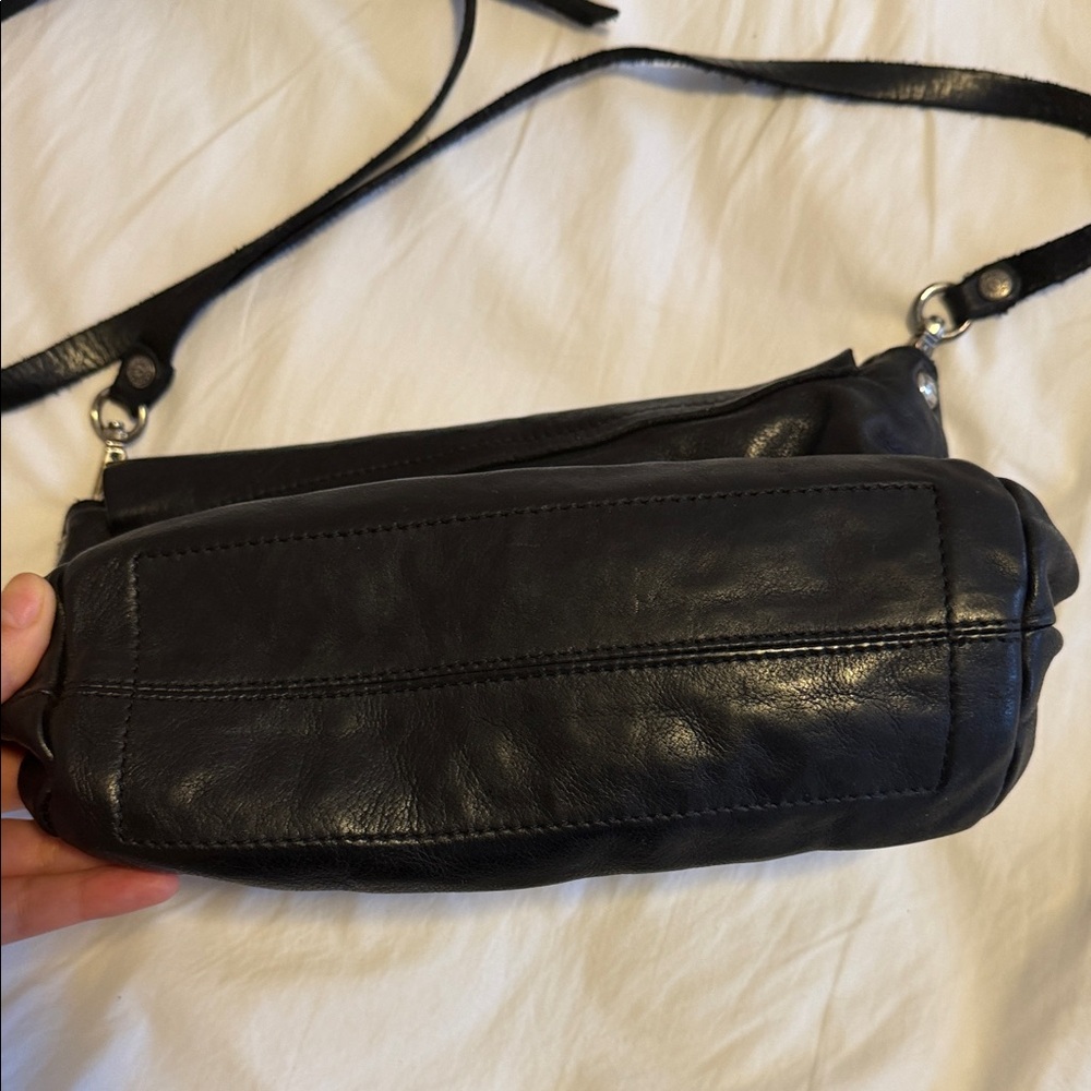 Campomaggi Black Leather Crossbody Bag with Silver Studs and Turnlock - Picture 8 of 12